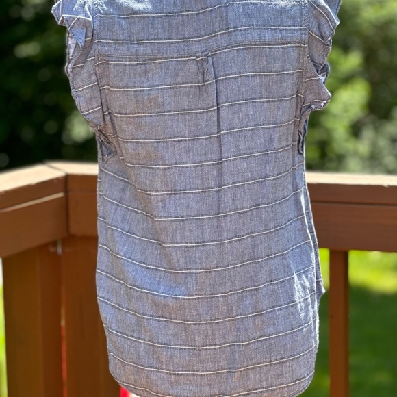 Flip Side washable linen flutter sleeve top - Picture 3 of 6
